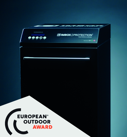 Black IMBOX Original with European Outdoor Award 2026 logo