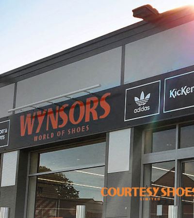 Close up of Wynsors store from the outside
