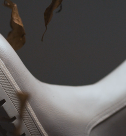 IMBOXed white chelsea boot repelling leaves